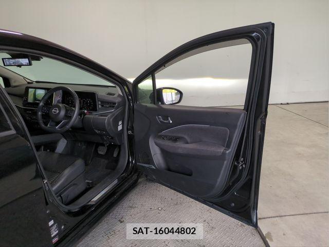 Nissan AURA 2021-08 8779566-27