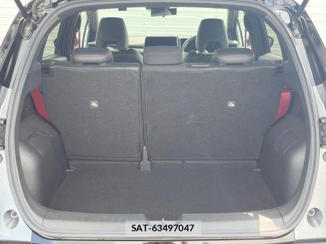 Nissan AURA 2024-03 8779563-9