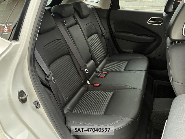Nissan AURA 2023-01 8795323-25