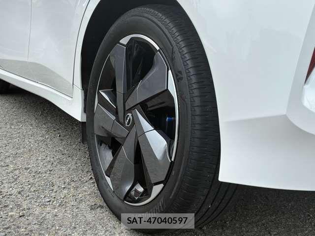 Nissan AURA 2023-01 8795323-7