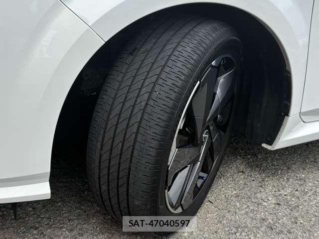 Nissan AURA 2023-01 8795323-8