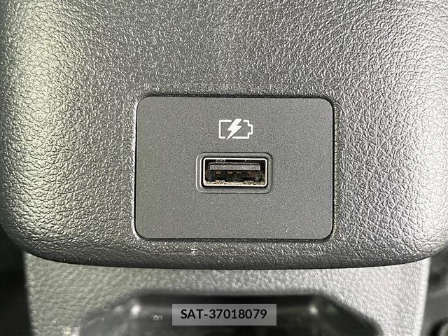 Nissan AURA 2021-12 8795322-22