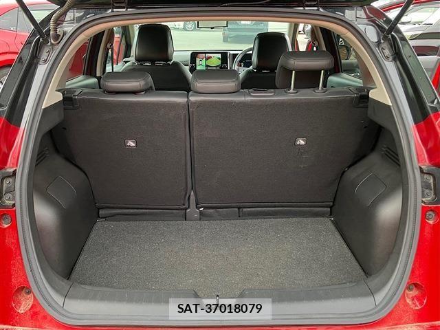 Nissan AURA 2021-12 8795322-23