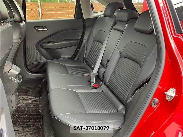 Nissan AURA 2021-12 8795322-26