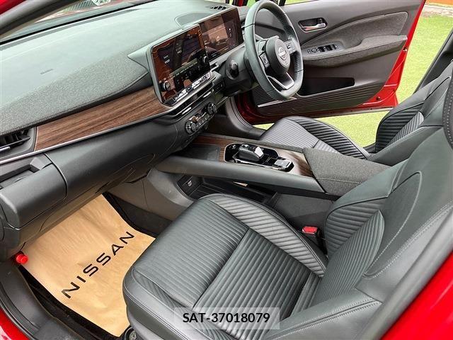 Nissan AURA 2021-12 8795322-27