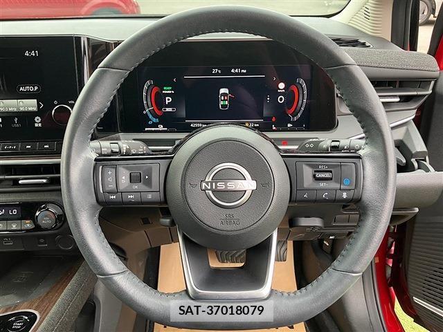Nissan AURA 2021-12 8795322-29