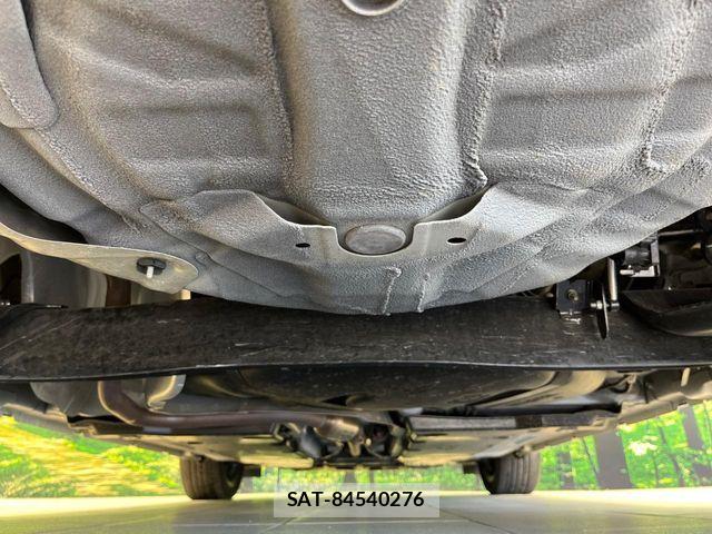 Nissan AURA 2024-08 8795319-18