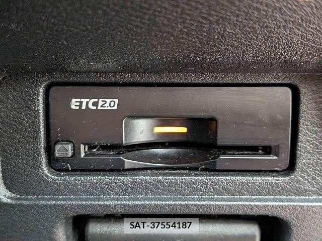 Nissan AURA 2021-12 8795320-7