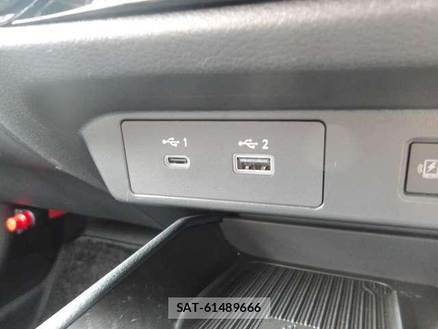 Nissan AURA 2024-03 8827936-23