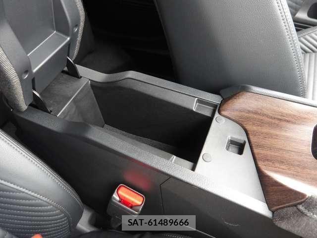Nissan AURA 2024-03 8827936-29