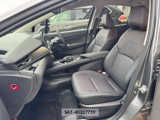 Nissan AURA 2025-09 8827937-11