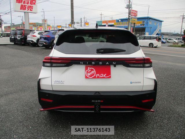 Nissan AURA 2022-06 8848301-5