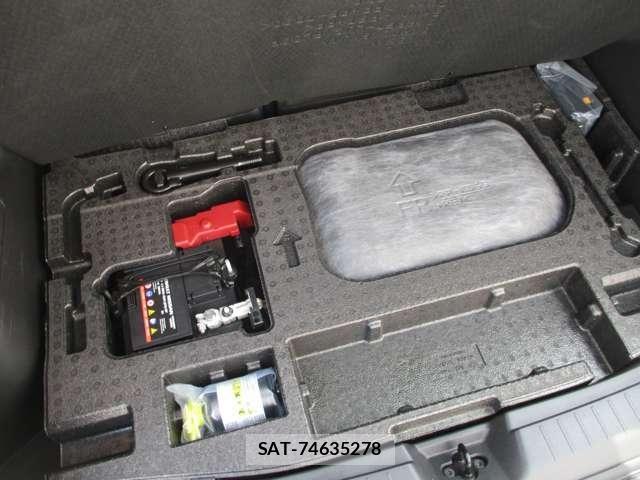 Nissan AURA 2024-03 8848294-24