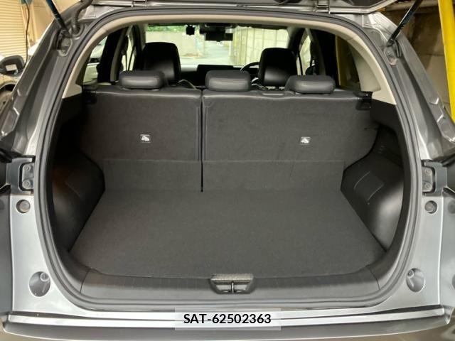 Nissan AURA 2023-01 8848303-9