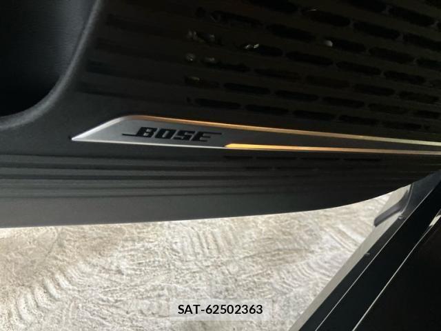 Nissan AURA 2023-01 8848303-15