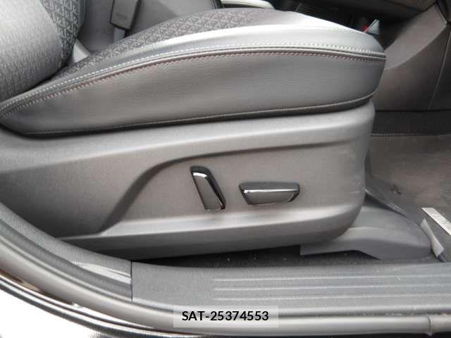 Nissan AURA 2025-09 8848288-14