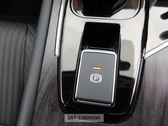 Nissan AURA 2025-09 8848287-14