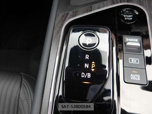 Nissan AURA 2025-09 8848287-16