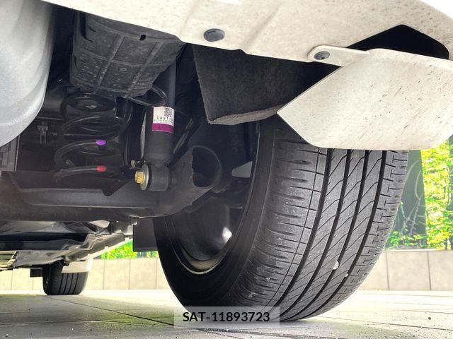 Nissan AURA 2021-09 8848296-19