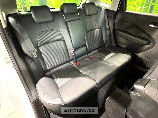 Nissan AURA 2021-09 8848296-8
