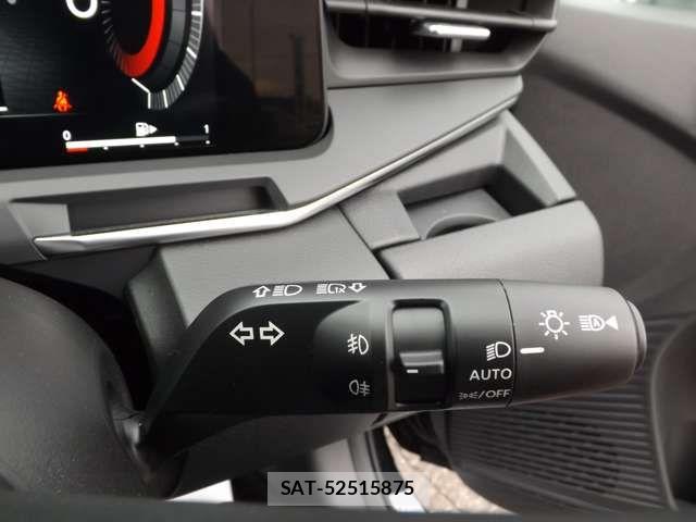 Nissan AURA 2025-09 8848292-9