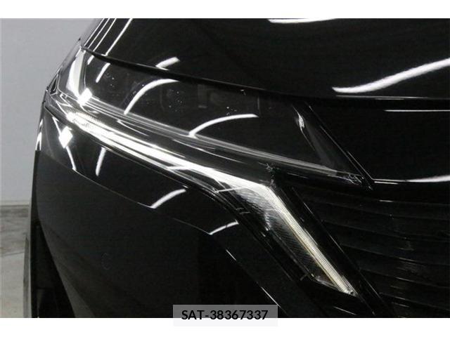 Nissan AURA 2021-11 8870471-11