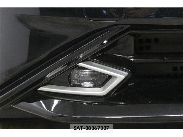 Nissan AURA 2021-11 8870471-12