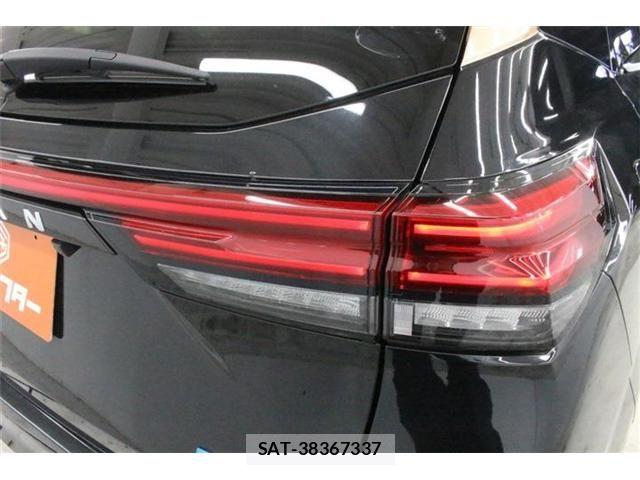 Nissan AURA 2021-11 8870471-18