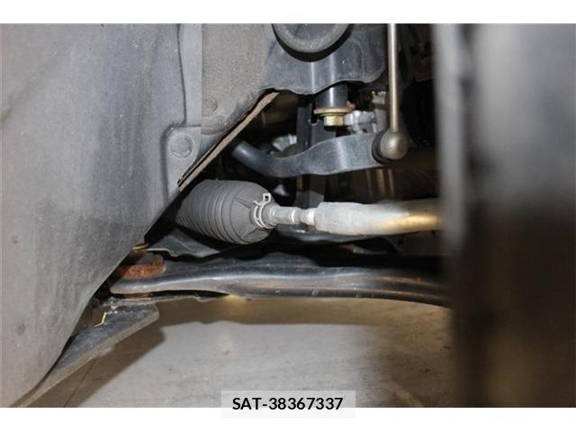 Nissan AURA 2021-11 8870471-19