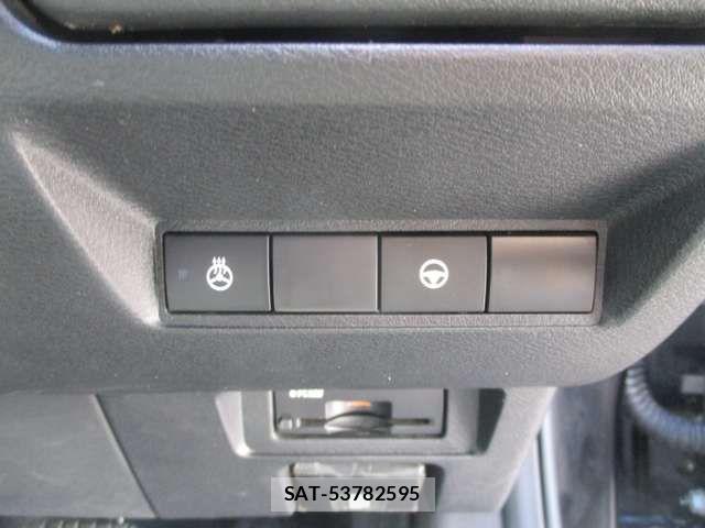 Nissan AURA 2021-10 8870469-12