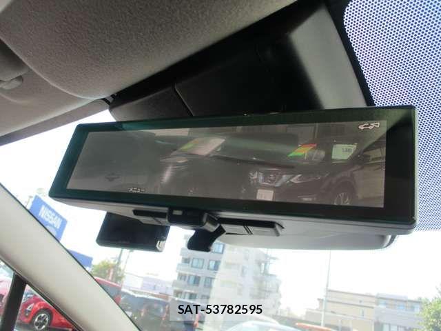 Nissan AURA 2021-10 8870469-17