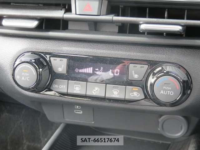 Nissan AURA 2025-09 8878774-17