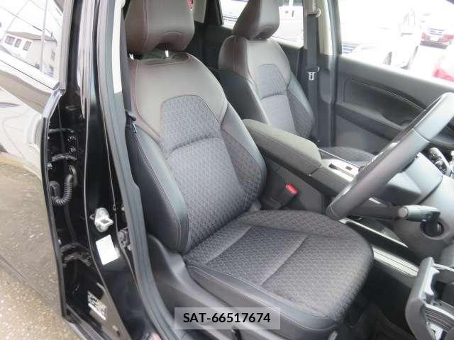 Nissan AURA 2025-09 8878774-18