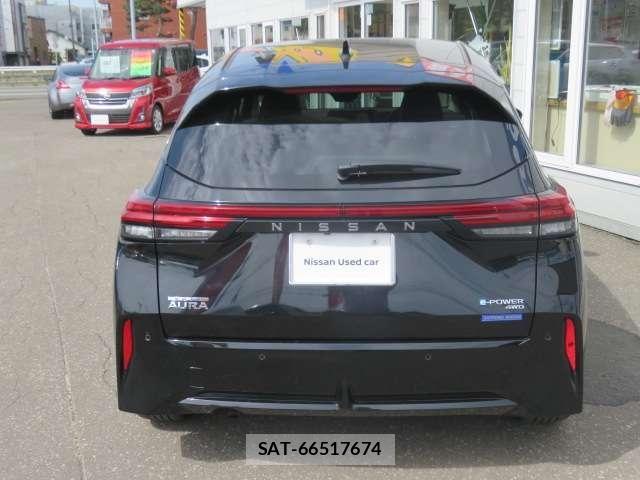 Nissan AURA 2025-09 8878774-24