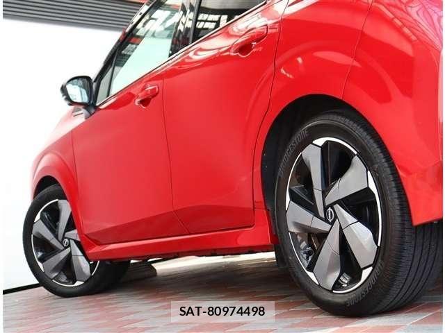 Nissan AURA 2022-06 8878785-26