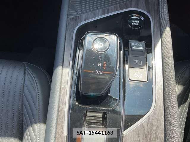 Nissan AURA 2025-09 8878767-12