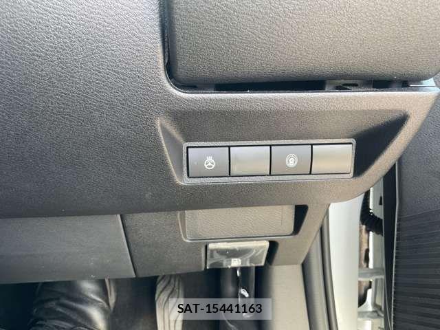 Nissan AURA 2025-09 8878767-8