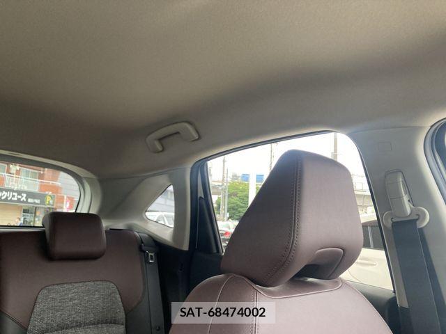 Nissan AURA 2022-01 8878791-24