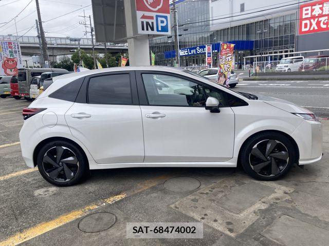 Nissan AURA 2022-01 8878791-5