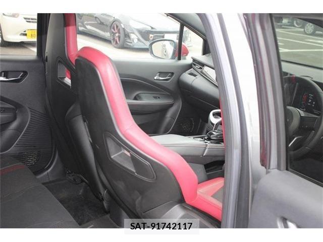 Nissan AURA 2022-03 8878790-28