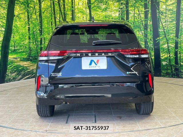 Nissan AURA 2022-11 8878783-15