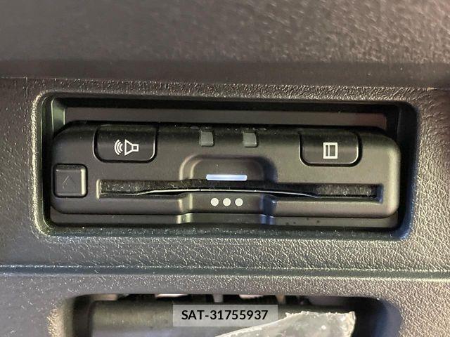 Nissan AURA 2022-11 8878783-7