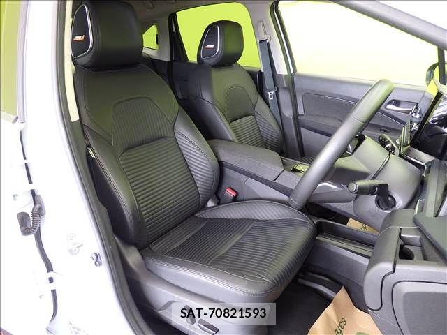 Nissan AURA 2024-09 8878780-18