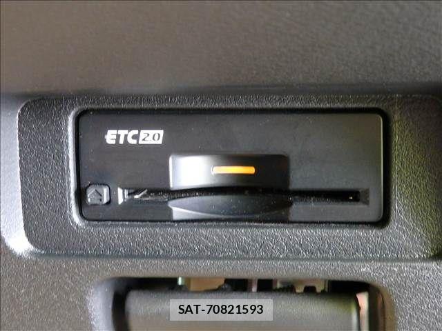 Nissan AURA 2024-09 8878780-7