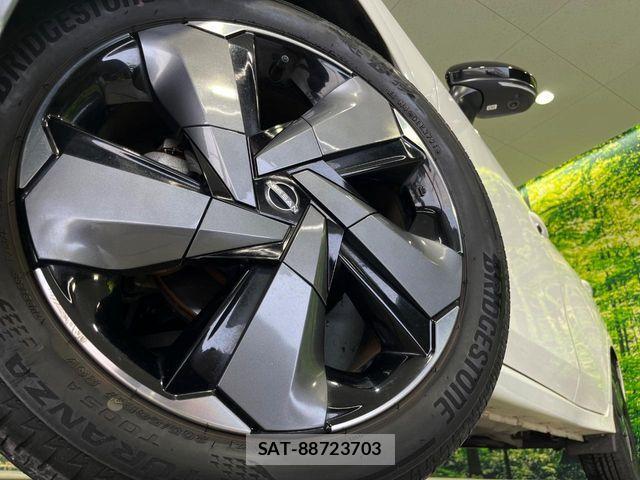 Nissan AURA 2021-11 8878778-12