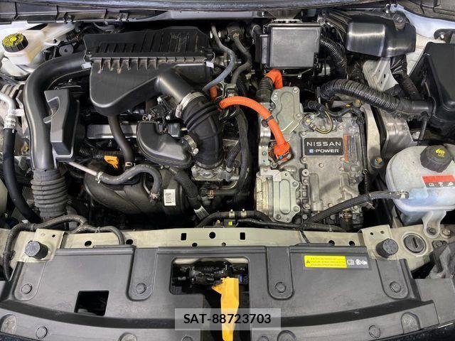 Nissan AURA 2021-11 8878778-17