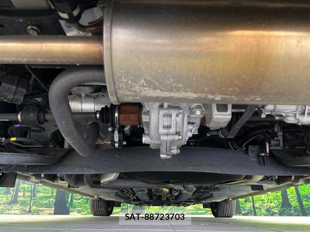 Nissan AURA 2021-11 8878778-18
