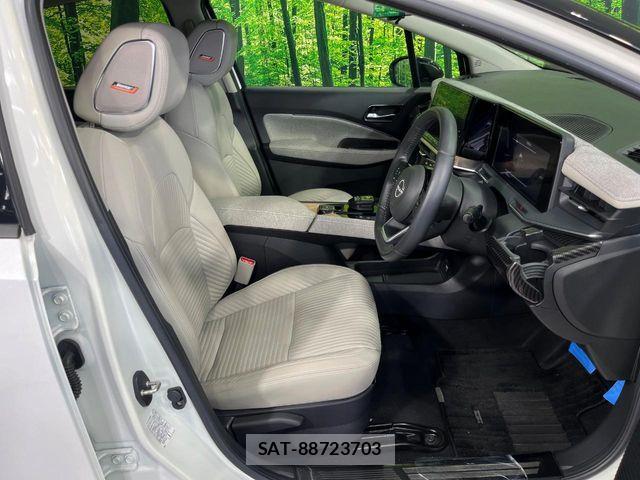 Nissan AURA 2021-11 8878778-7