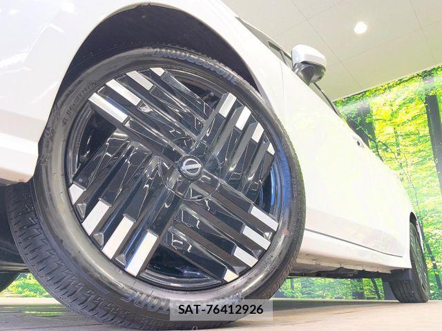 Nissan AURA 2025-11 8883331-12