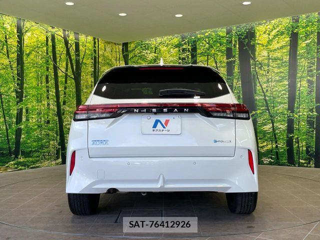 Nissan AURA 2025-11 8883331-14